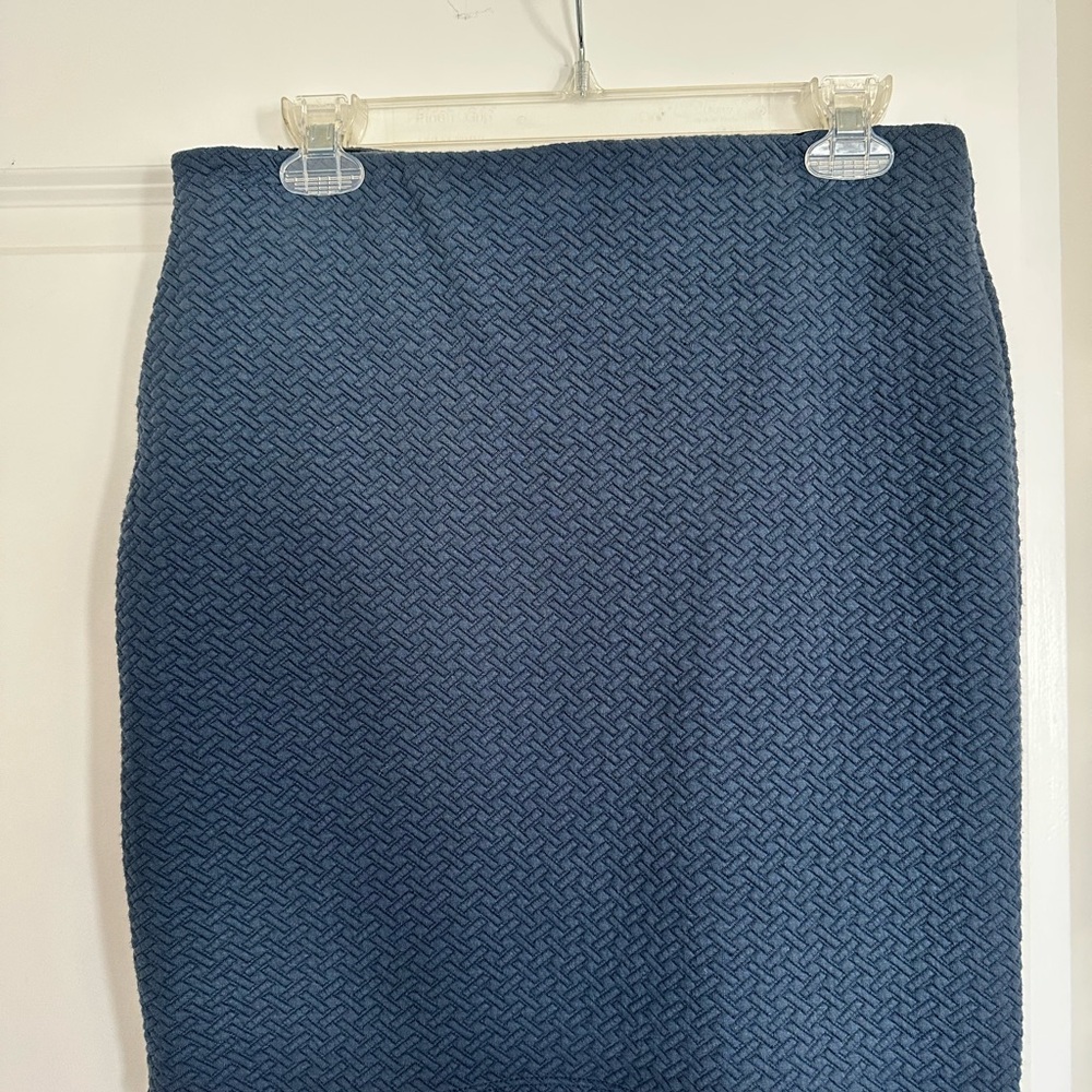 LOFT Blue Patterned Pencil Skirt